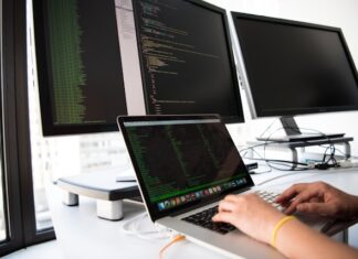 Găzduire domenii Ce trebuie să știi înainte să alegi un provider