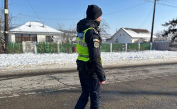 Pietoni loviți de mașini, pe când traversau strada prin loc nepermis