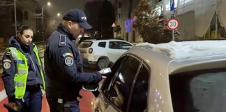 Accident în benzinărie, un șofer beat a intrat cu mașina în clădirea unui peco